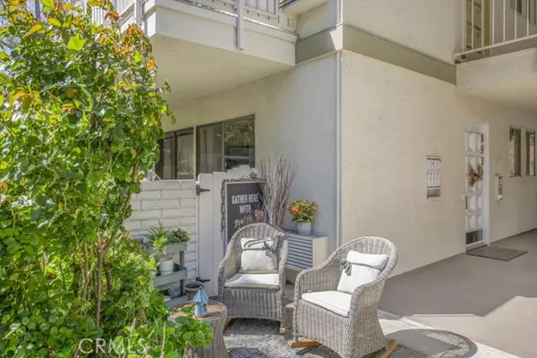 893 Ronda Sevilla D, Laguna Woods, CA 92637