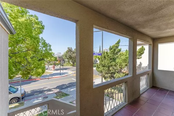 Glendale, CA 91206,743 E Doran ST