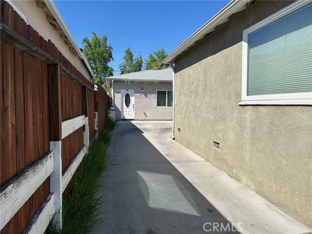 Van Nuys, CA 91405,14615 Wyandotte ST