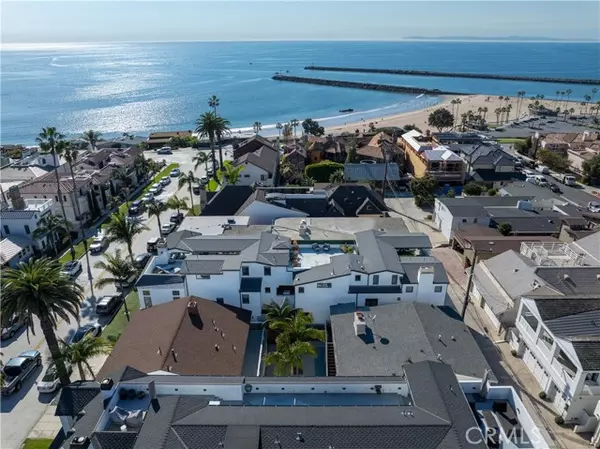 Corona Del Mar, CA 92625,217 1/2 MARGUERITE AVE