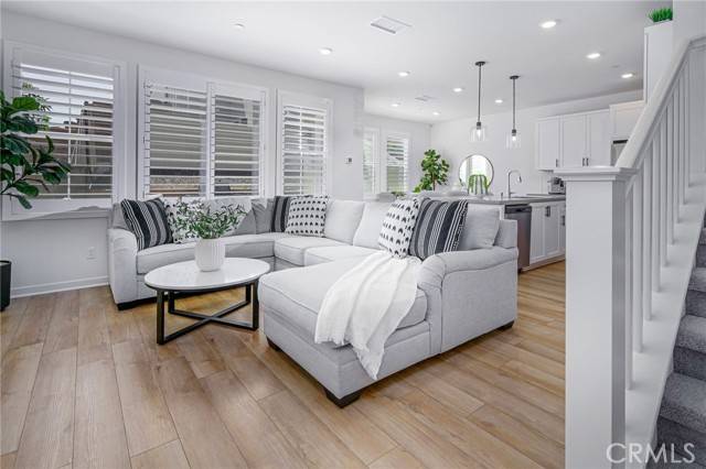 4058 SPRING HAVEN LN, Corona, CA 92883