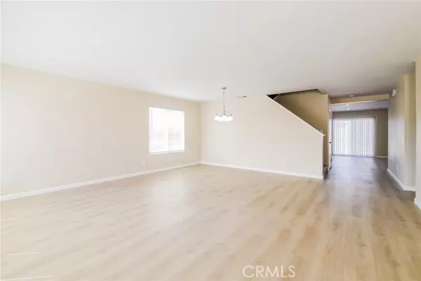 Lancaster, CA 93536,3259 W Avenue K4