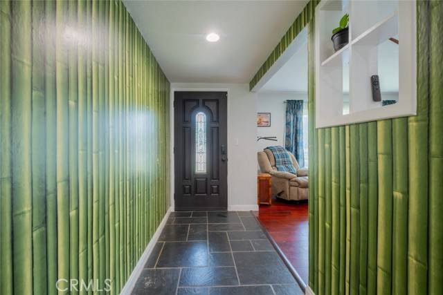 North Hills, CA 91343,9419 Haskell AVE