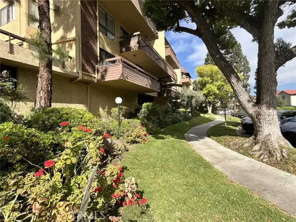 Glendale, CA 91206,444 Piedmont AVE 220