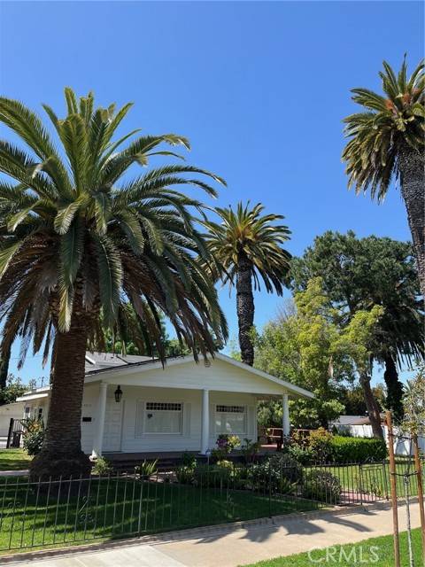 4031 N Virginia RD, Long Beach, CA 90807