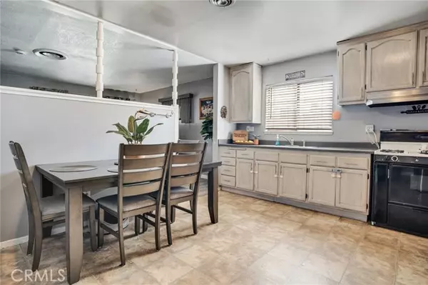 Sylmar, CA 91342,12206 Pinney ST