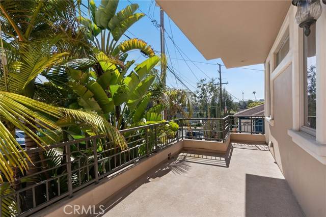 Hermosa Beach, CA 90254,619 10th ST
