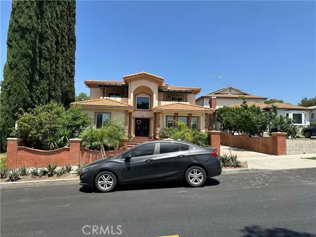 719 E Harvard RD, Burbank, CA 91501