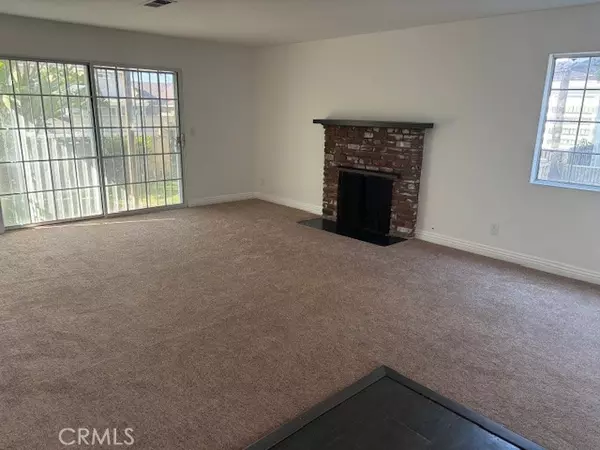 Harbor City, CA 90710,1053 Stonebryn DR