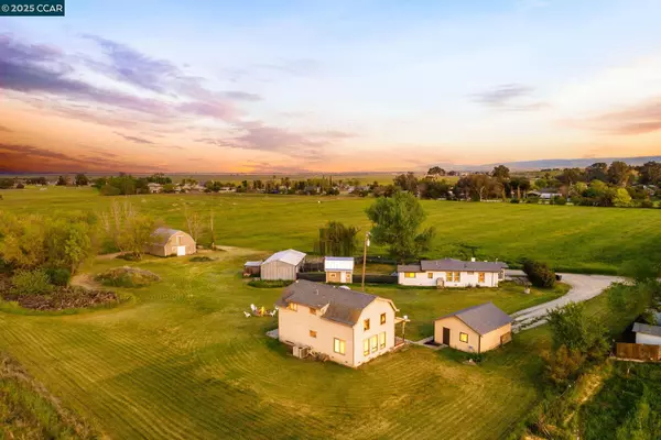 3301 Hosie Ave, Byron, CA 94514
