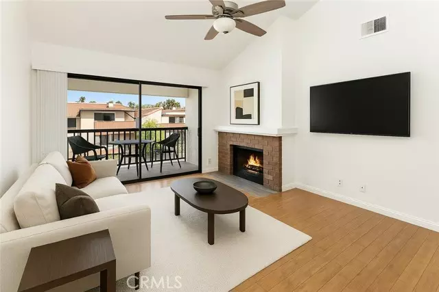 6275 Canoga AVE 86, Woodland Hills, CA 91367