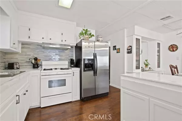 Torrance, CA 90501,23701 S Western AVE 221