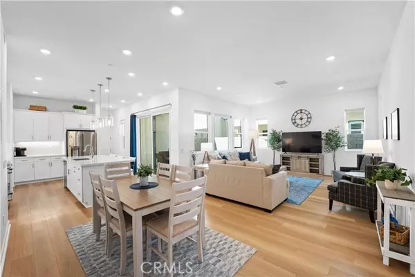 Valencia, CA 91381,26931 Goldfinch LN