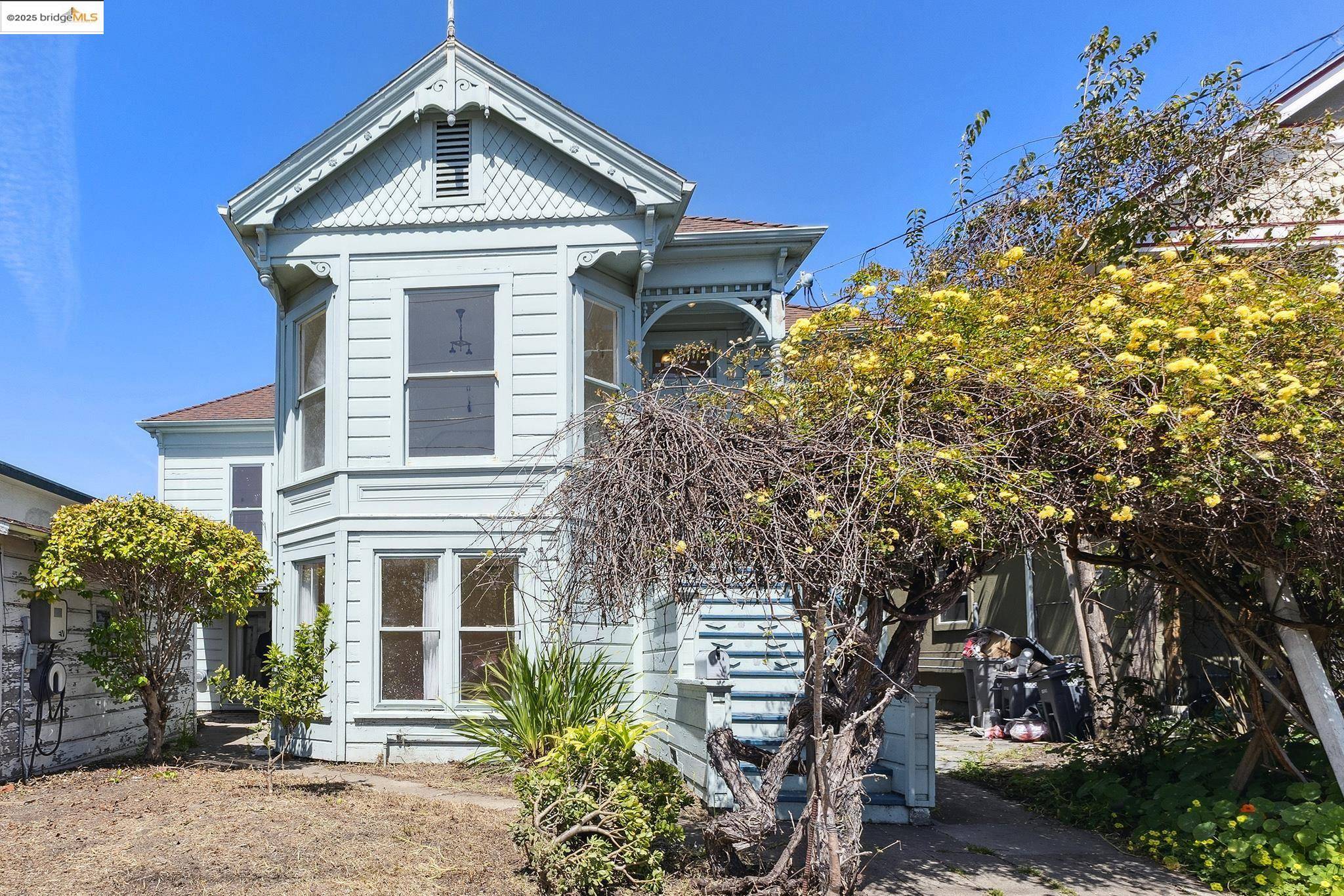 1170 63rd St, Oakland, CA 94608-2237