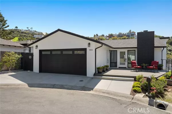 990 Meadowlark DR, Laguna Beach, CA 92651