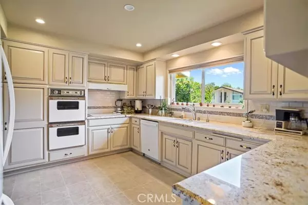 Northridge, CA 91324,10043 Donna AVE