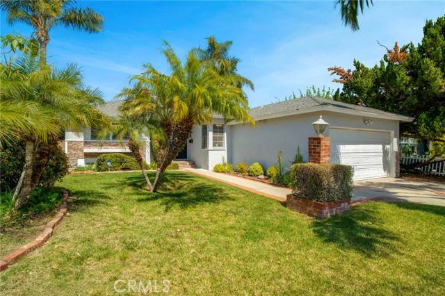 Winnetka, CA 91306,19739 Bassett ST