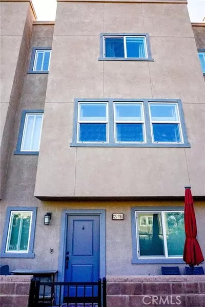 12728 Watt LN B, Sylmar, CA 91342