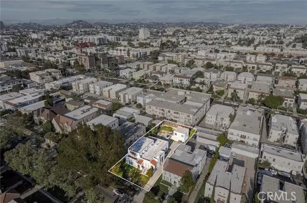 Los Angeles, CA 90004,144 S Catalina ST