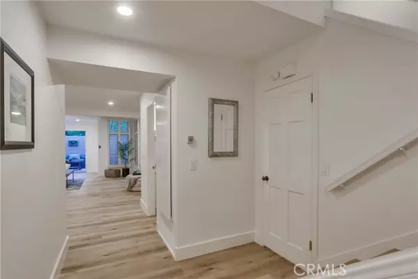 Laguna Beach, CA 92651,237 Calliope ST