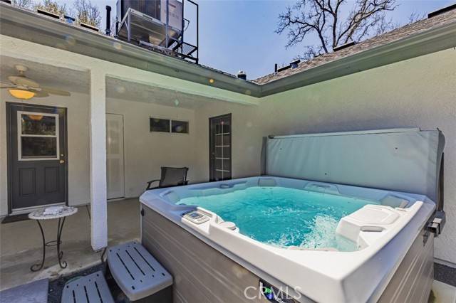 Oakhurst, CA 93644,41600 Loch Lomond LN