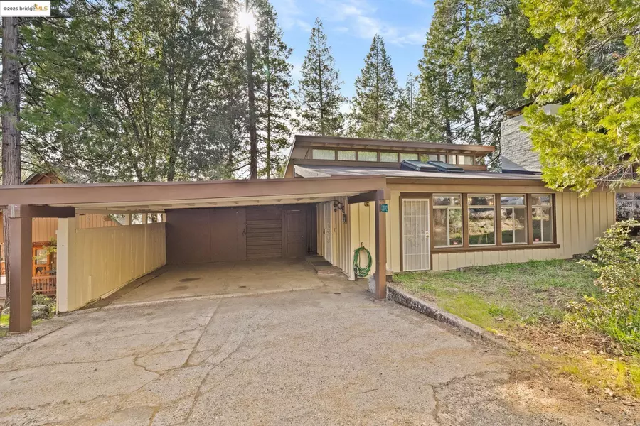 23192 Cresta Dr, Twain Harte, CA 95383