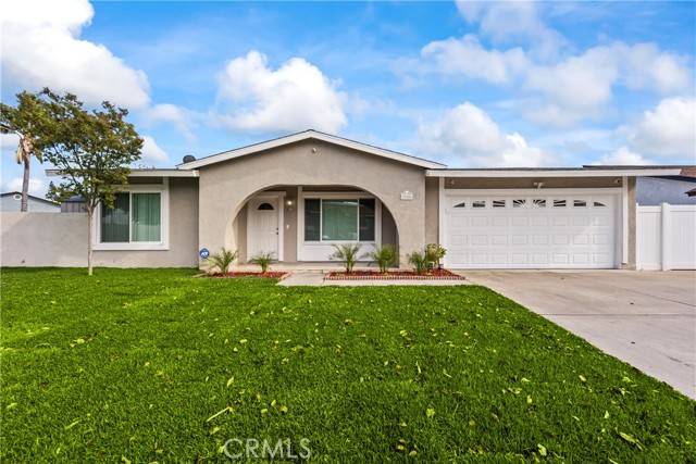 Riverside, CA 92505,10806 Bayonne DR