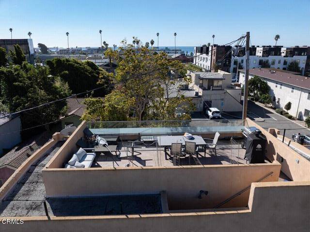 Ventura, CA 93001,153 S South Laurel ST