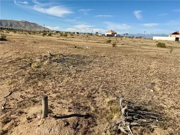 Apple Valley, CA 92308,22889 Las Tunas DR