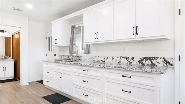 Apple Valley, CA 92307,16722 Pauhaska RD