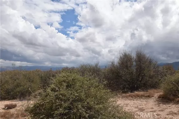 0 Sesame, Oak Hills, CA 92344