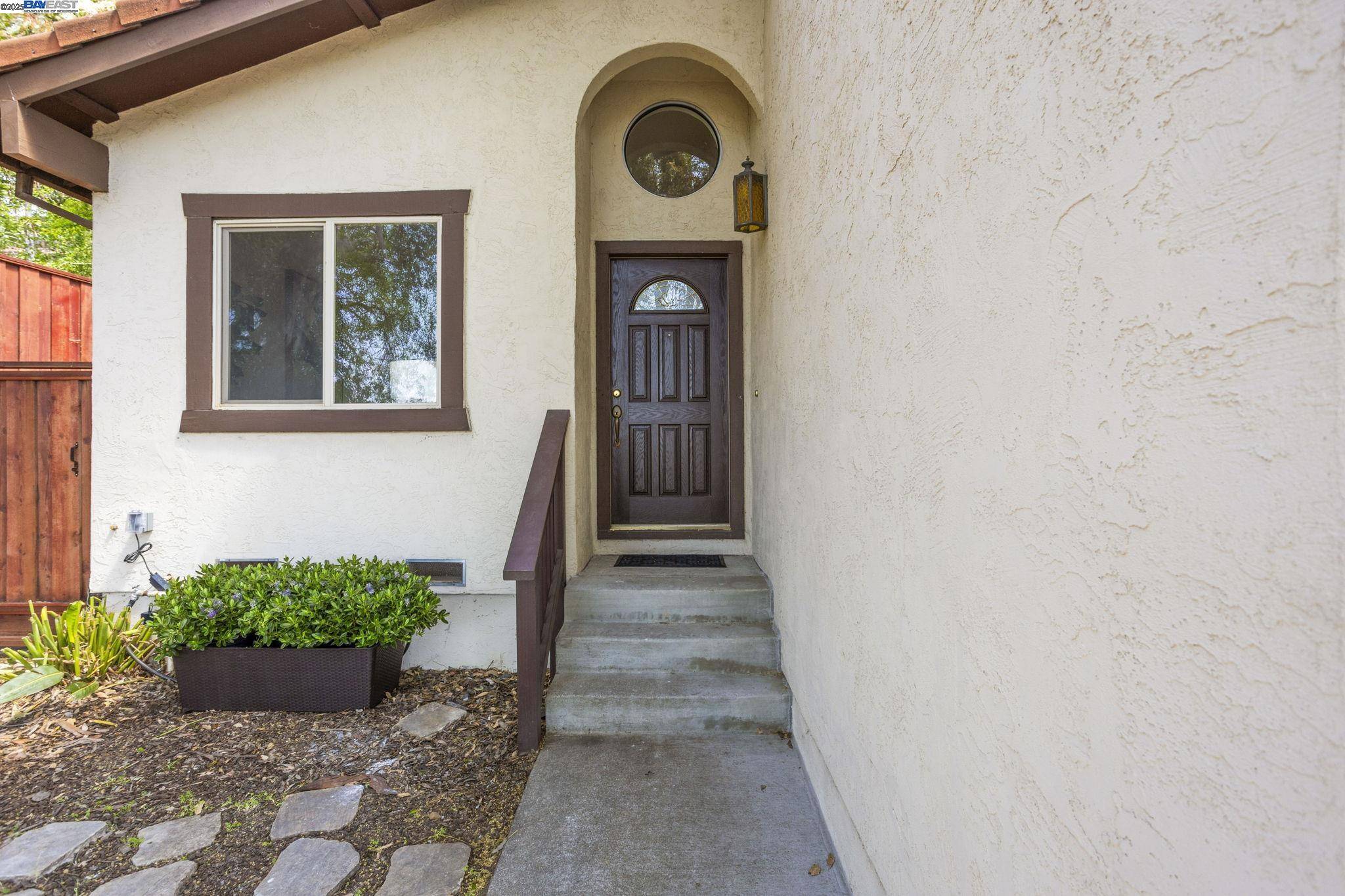 Hayward, CA 94541,23920 Mayville Dr