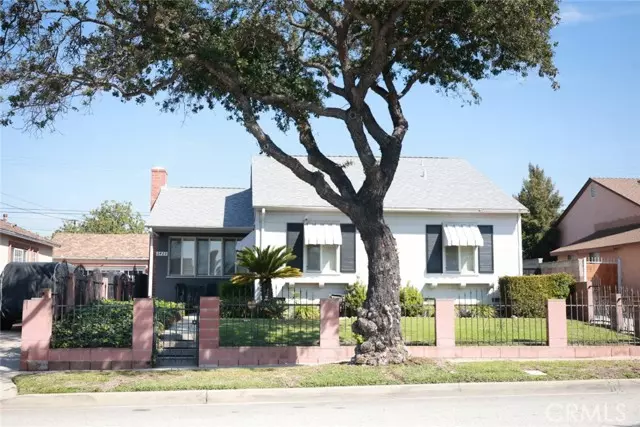 Hawthorne, CA 90250,2423 W 118th ST