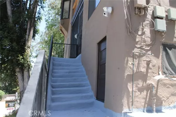 Los Angeles, CA 90026,2859 Effie ST