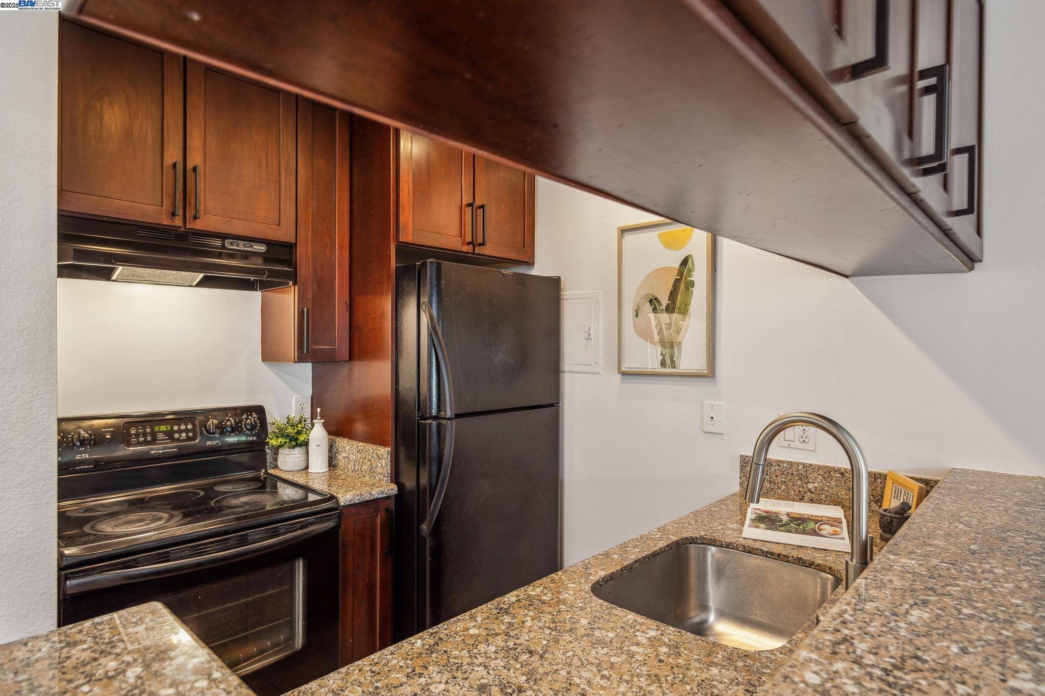 San Bruno, CA 94066,141 Piccadilly Pl B