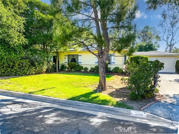 208 S Gaffney AVE, San Dimas, CA 91773