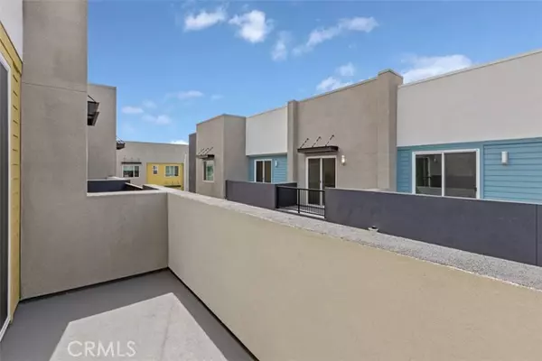 Anaheim, CA 92802,243 S Sand DR