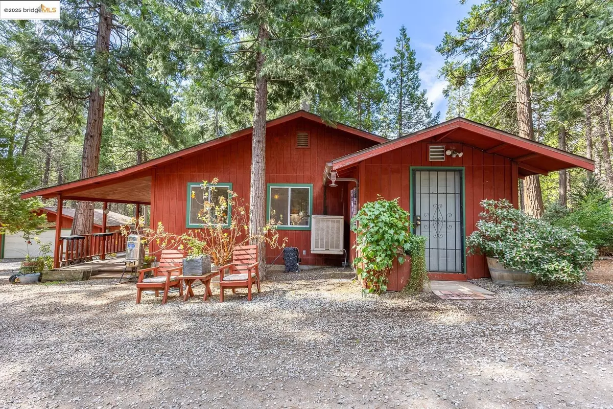 Twain Harte, CA 95383,19979 Mountain Misery Rd