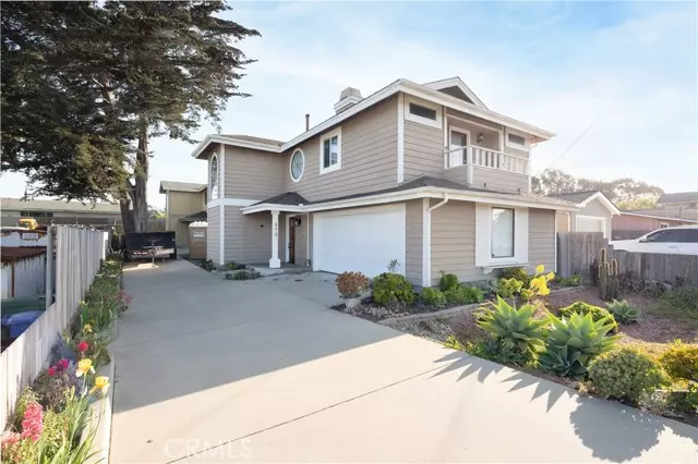 572 Mentone AVE, Grover Beach, CA 93433