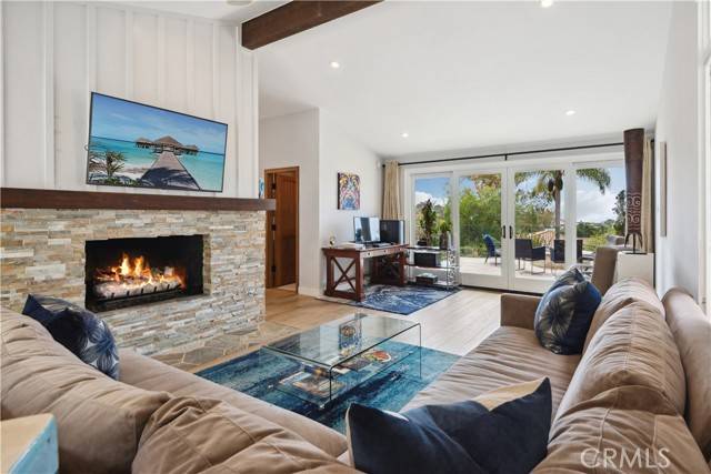 Palos Verdes Estates, CA 90274,1229 Via Coronel