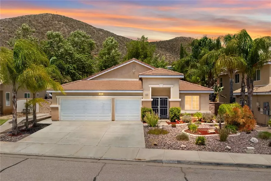 24898 Sunset Vista AVE, Menifee, CA 92584