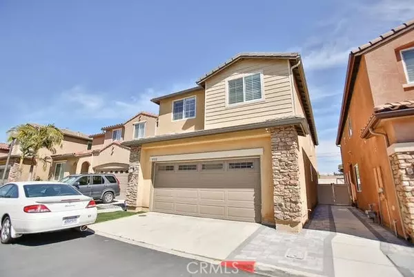 Pacoima, CA 91331,9712 Pine Orchard ST