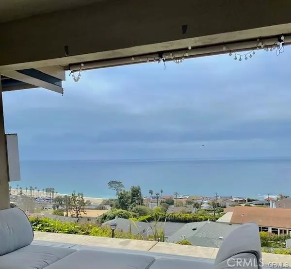 21722 Ocean Vista DR C, Laguna Beach, CA 92651