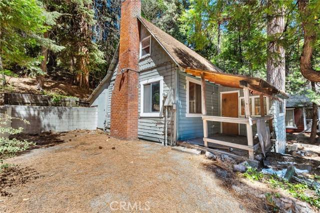 26976 State Highway 189, Blue Jay, CA 92317