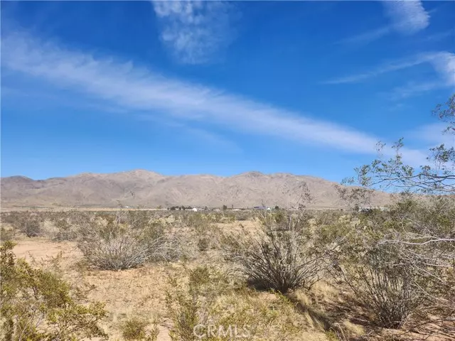 0 Laguna Seca DR, Apple Valley, CA 92308