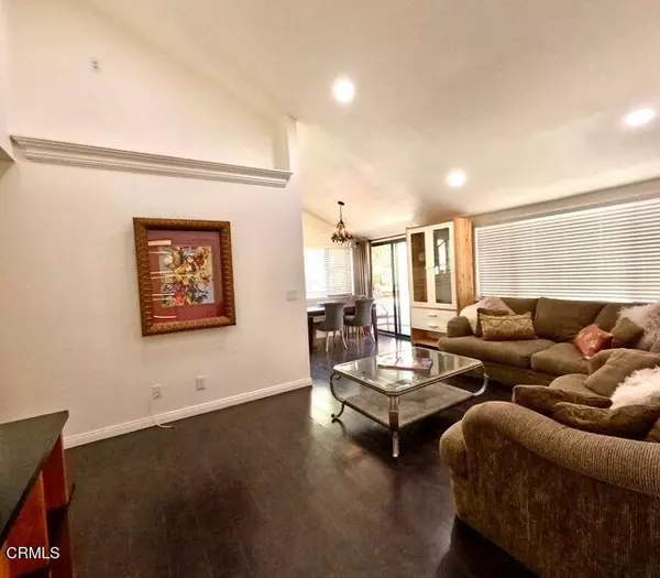 Canyon Country, CA 91387,18105 Sundowner WAY 978