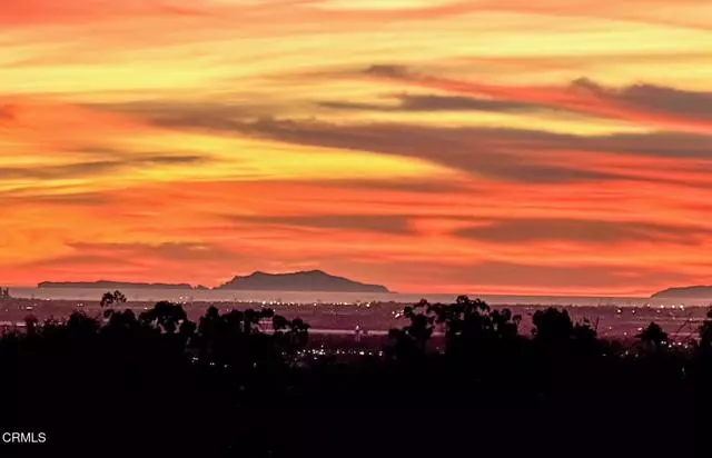 Camarillo, CA 93012,6860 Worth WAY