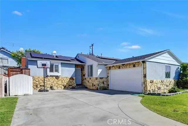 10219 Angell ST, Downey, CA 90242