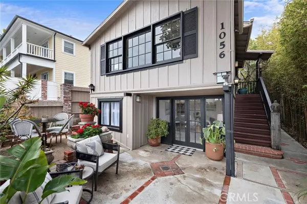 Laguna Beach, CA 92651,1056 Glenneyre ST