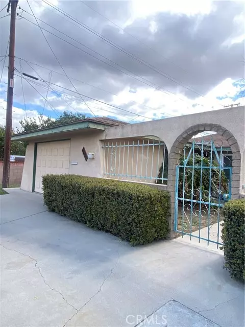 9304 California AVE, Riverside, CA 92503